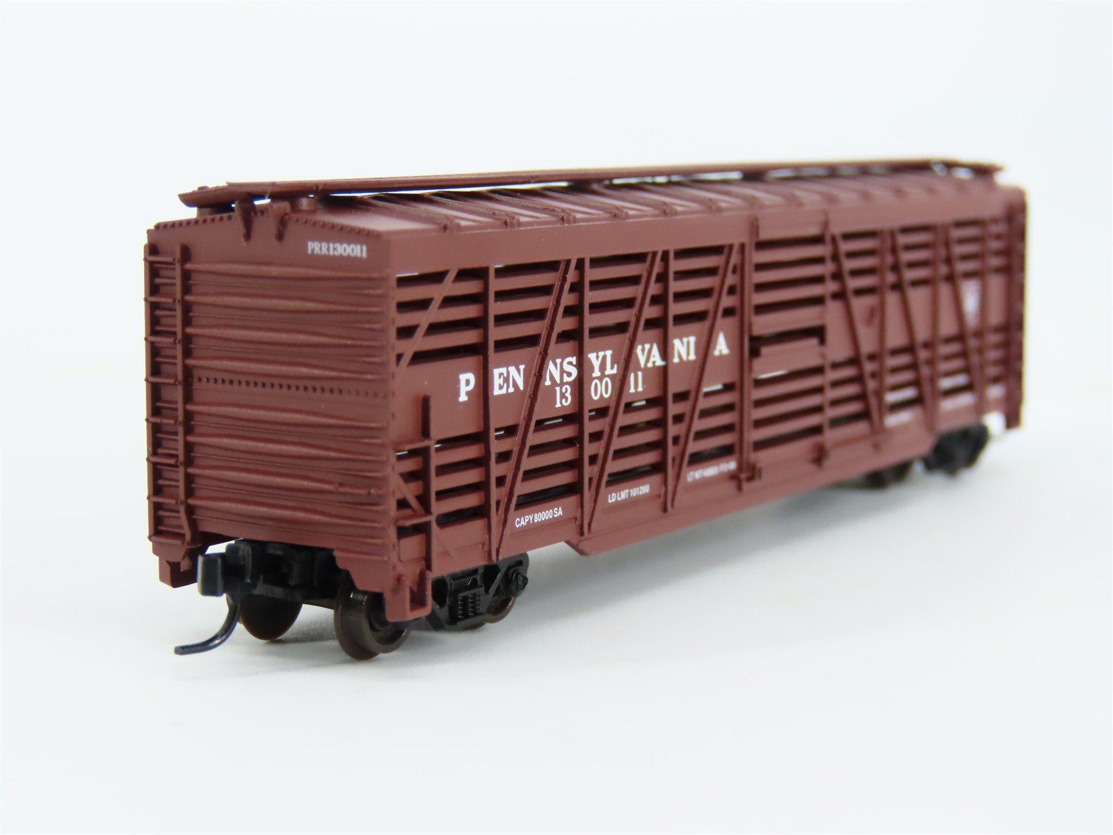 N Scale Atlas 35493 PRR Pennsylvania Railroad 50' Stock Car #130011
