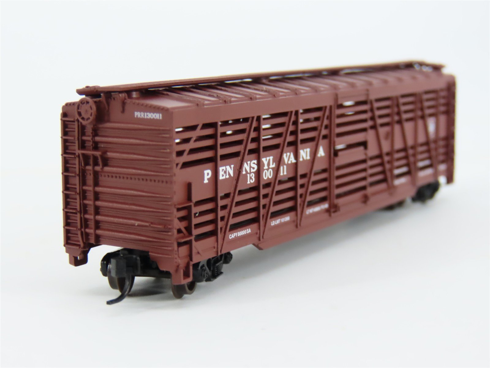 N Scale Atlas 35493 PRR Pennsylvania Railroad 50' Stock Car #130011