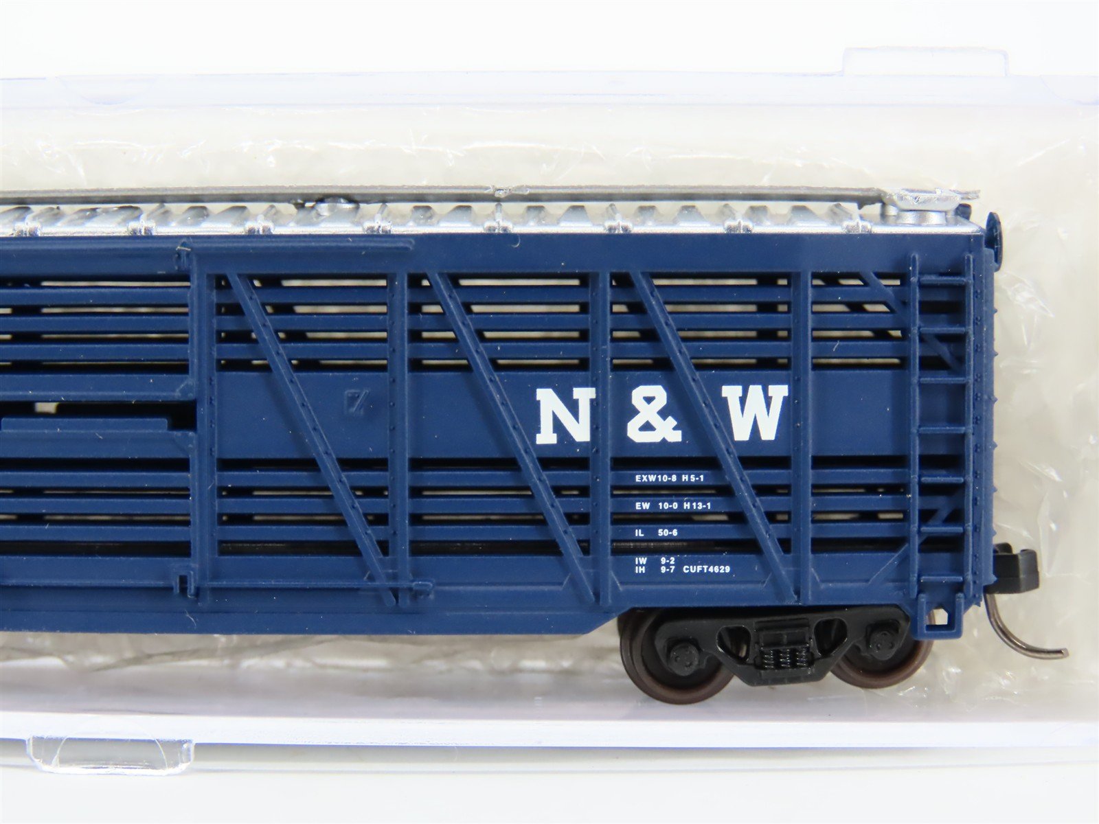 N Scale Atlas 35423 N&W Norfolk & Western Railroad 50' Stock Car #316615