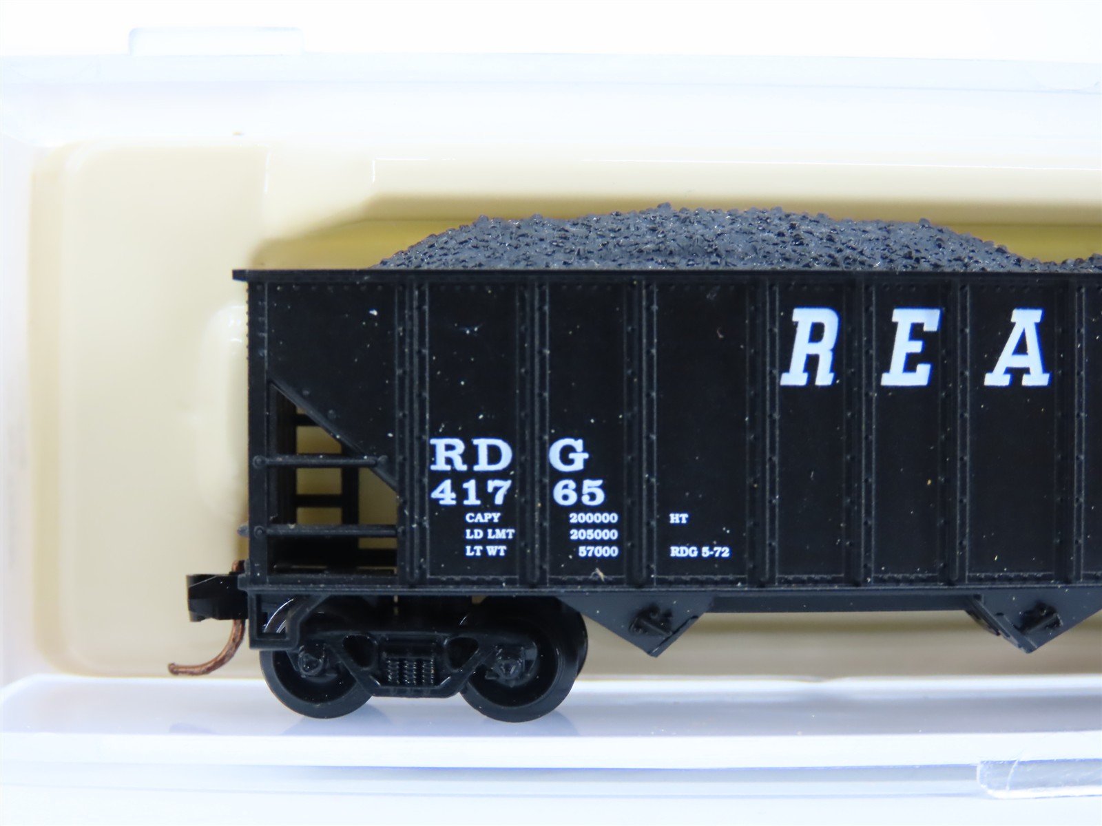 N Scale Atlas 32741 RDG Reading 3-Bay Open Hopper #41765 w/ Load