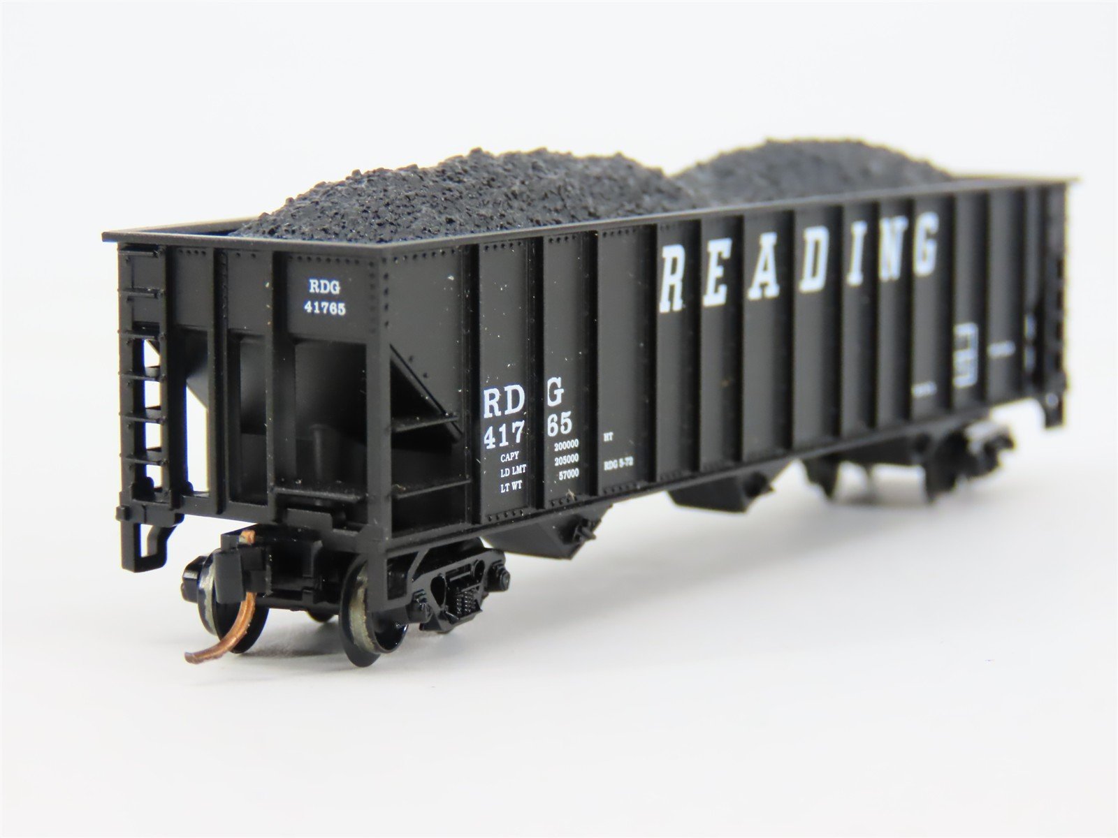 N Scale Atlas 32741 RDG Reading 3-Bay Open Hopper #41765 w/ Load