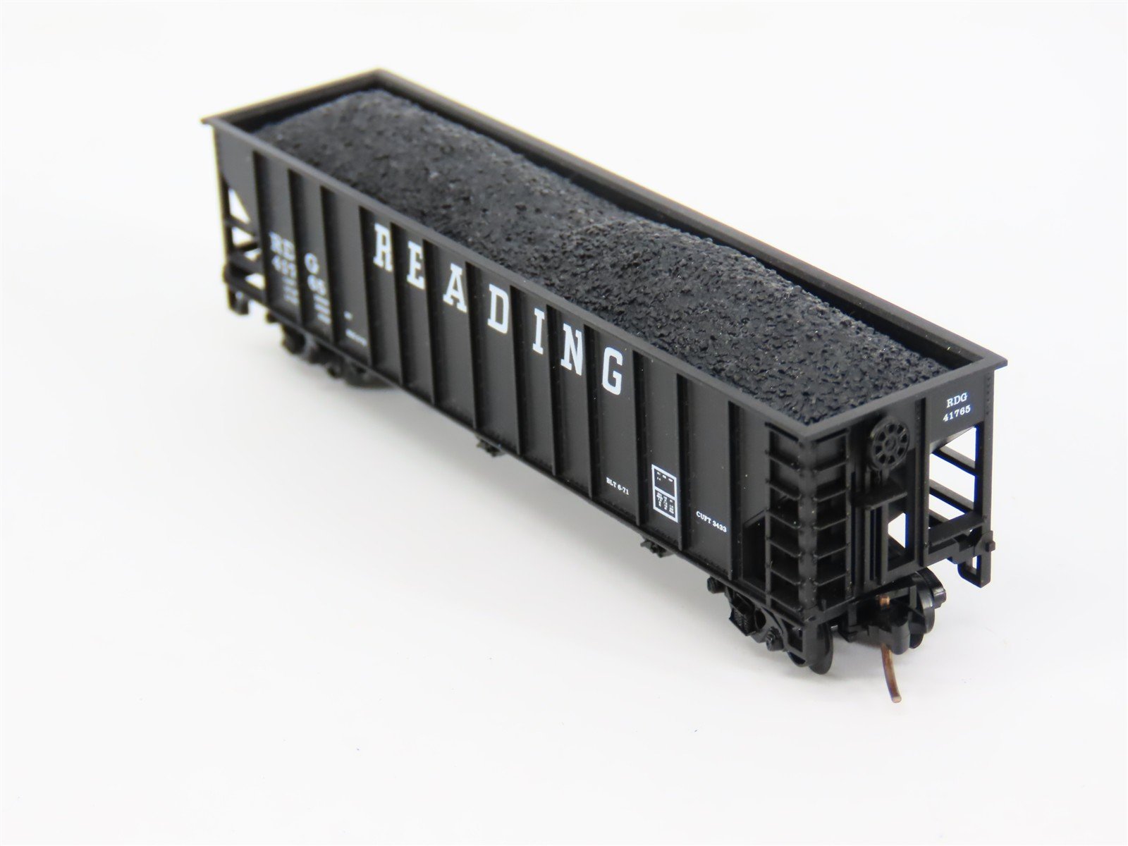 N Scale Atlas 32741 RDG Reading 3-Bay Open Hopper #41765 w/ Load