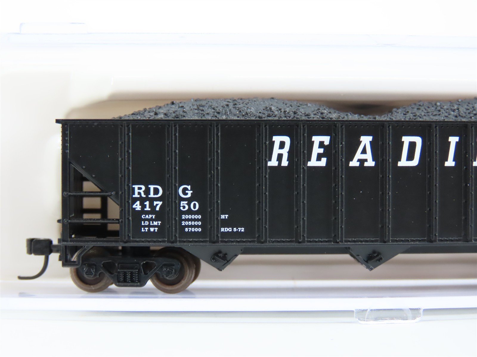 N Scale Atlas 32744 RDG Reading 3-Bay Open Hopper #41750 w/ Loads