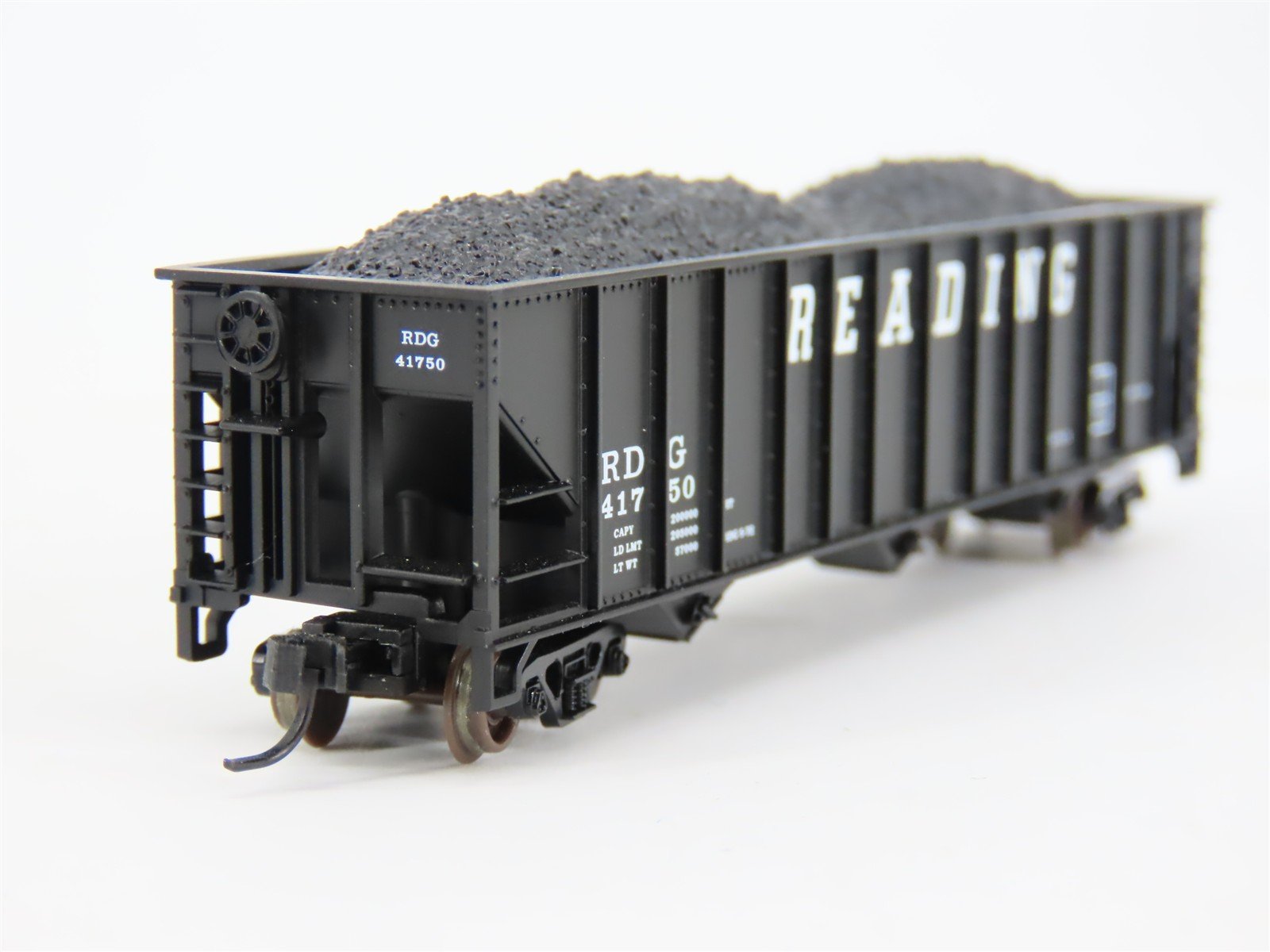 N Scale Atlas 32744 RDG Reading 3-Bay Open Hopper #41750 w/ Loads