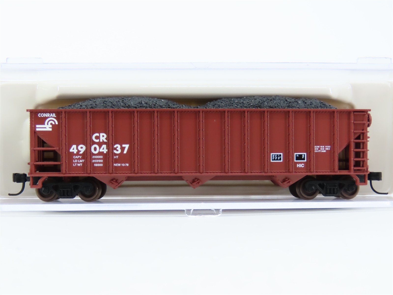 N Scale Atlas 32773 CR Conrail Railroad 3-Bay Open Hopper #490437 w/ Load