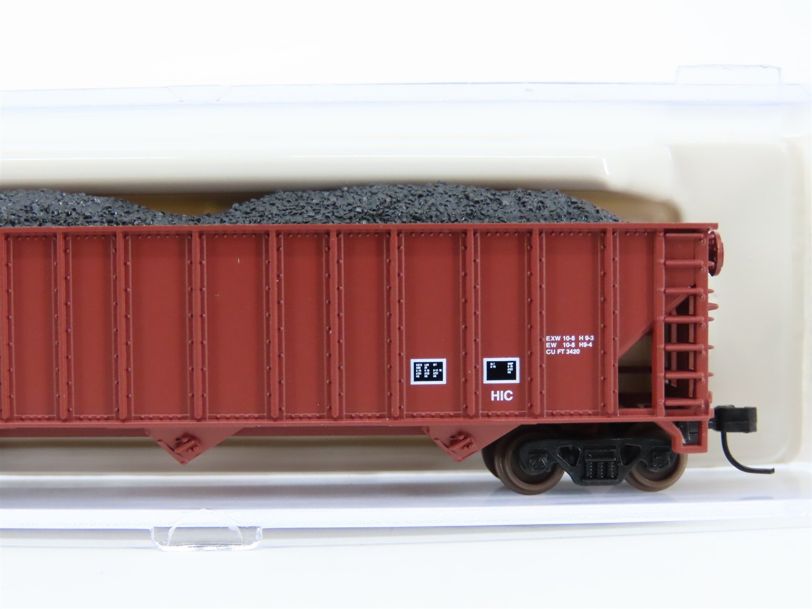 N Scale Atlas 32773 CR Conrail Railroad 3-Bay Open Hopper #490437 w/ Load
