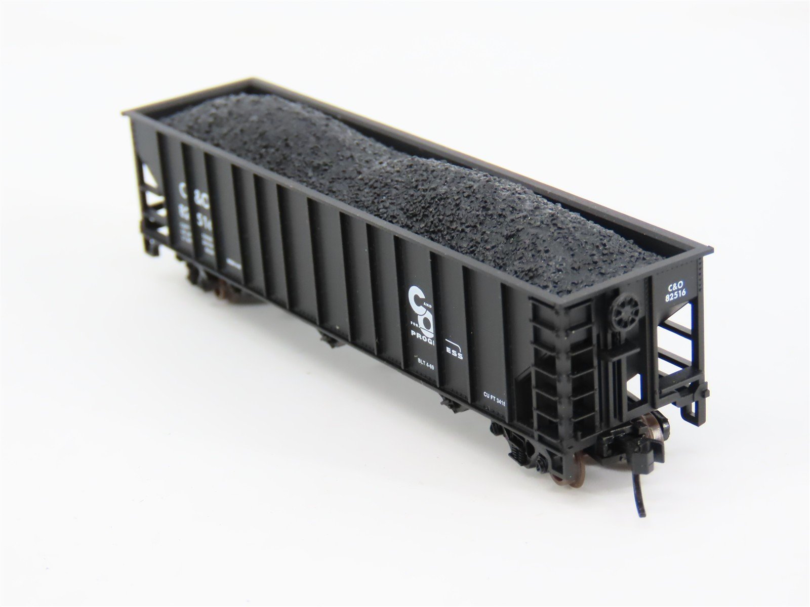 N Scale Atlas 32786 C&O Chesapeake & Ohio 3-Bay Open Hopper #82516 w/ Load