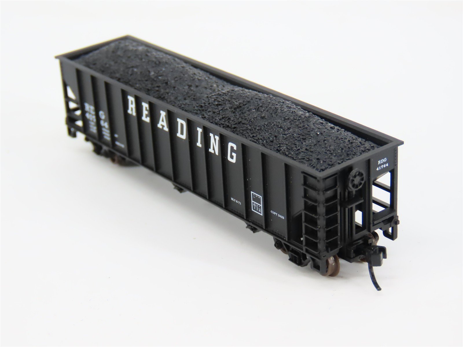 N Scale Atlas 32746 RDG Reading Railroad 3-Bay Open Hopper #41764 w/ Load