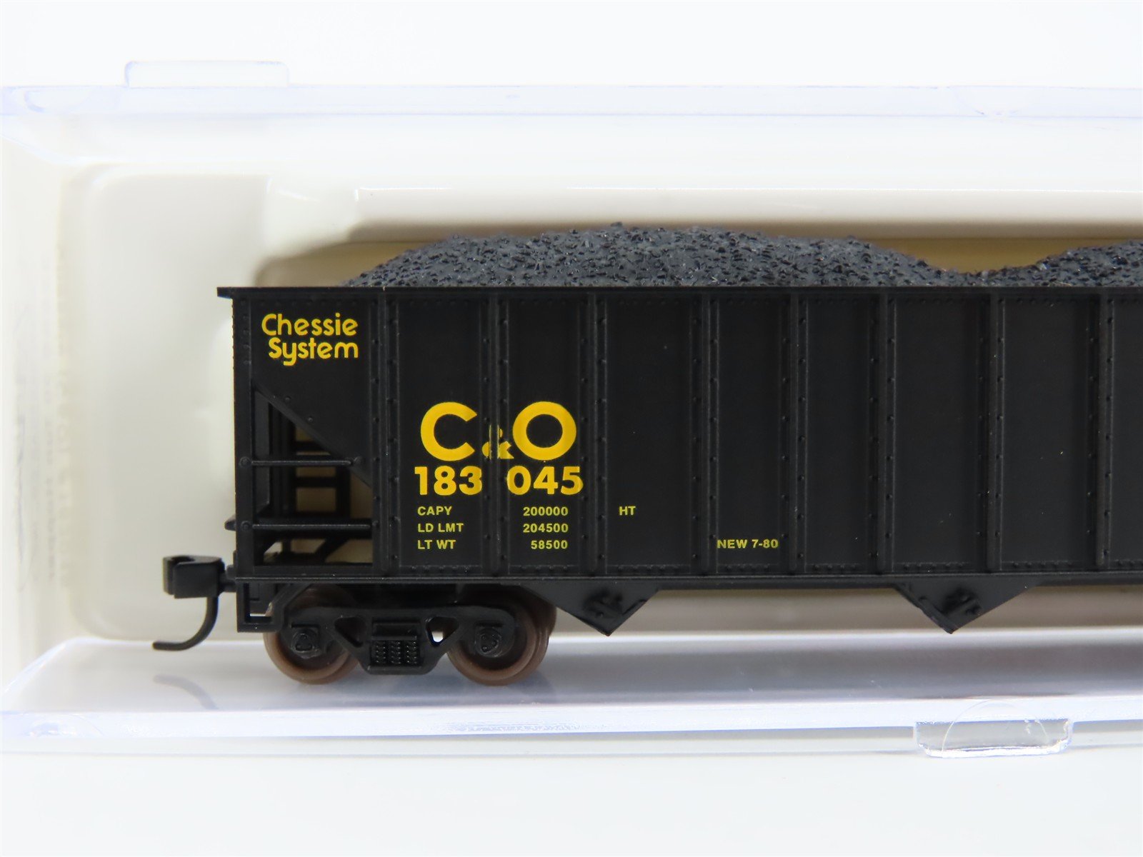 N Scale Atlas 32886 C&O Chessie System 3-Bay Open Hopper #183045 w/ Load