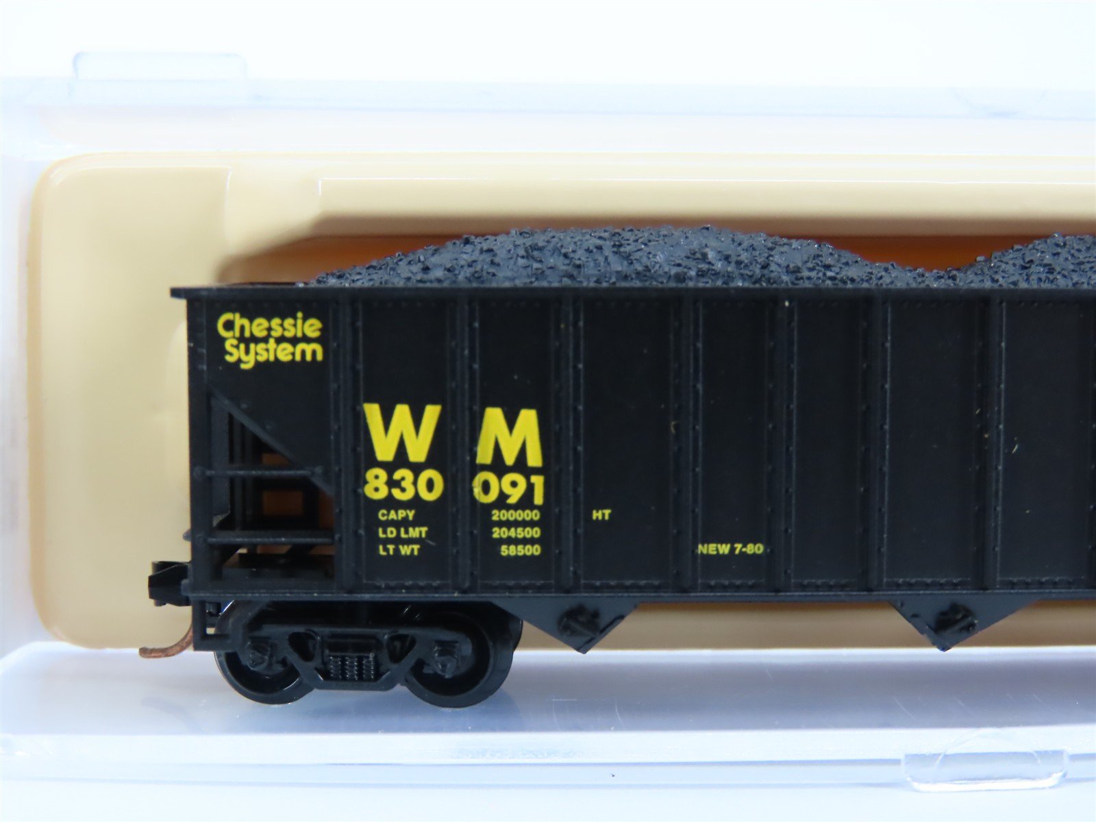 N Scale Atlas 32891 WM Chessie System 3-Bay Open Hopper #830091 w/ Load