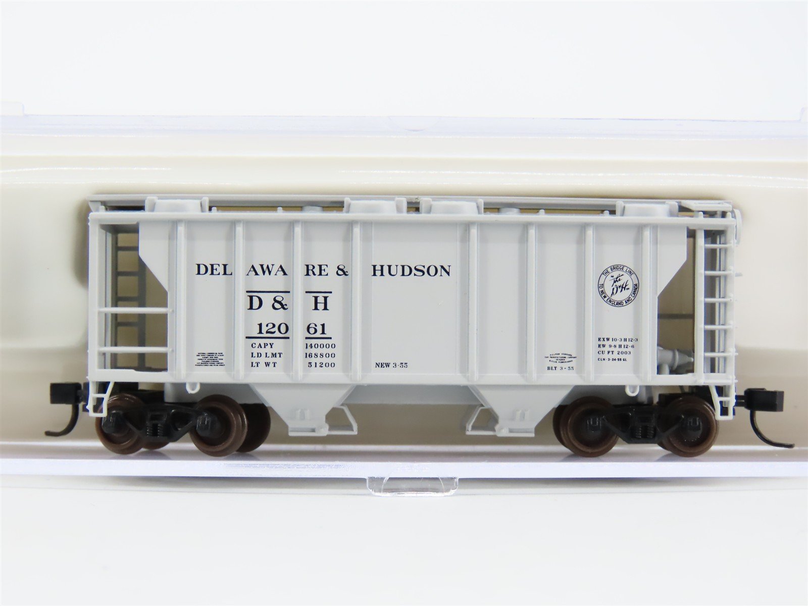 N Scale Atlas 31911 D&H Delaware & Hudson Railroad 2-Bay Covered Hopper #12061