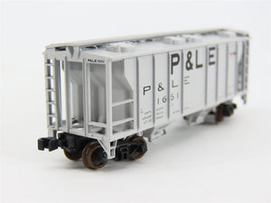 N Scale Atlas 31941 P&LE Pittsburgh & Lake Erie 2-Bay Covered Hopper #1661
