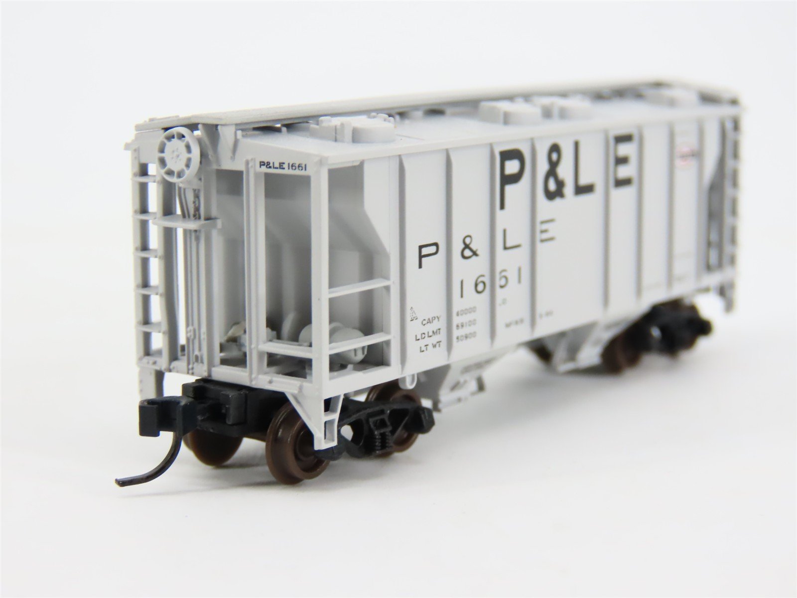 N Scale Atlas 31941 P&LE Pittsburgh & Lake Erie 2-Bay Covered Hopper #1661