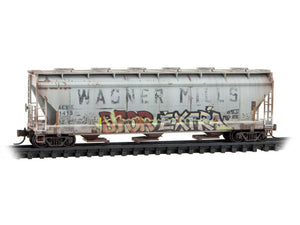 N Micro-Trains MTL 98305105 AEX Andersons 3-Bay Covered Hopper 2-Pack w/Graffiti