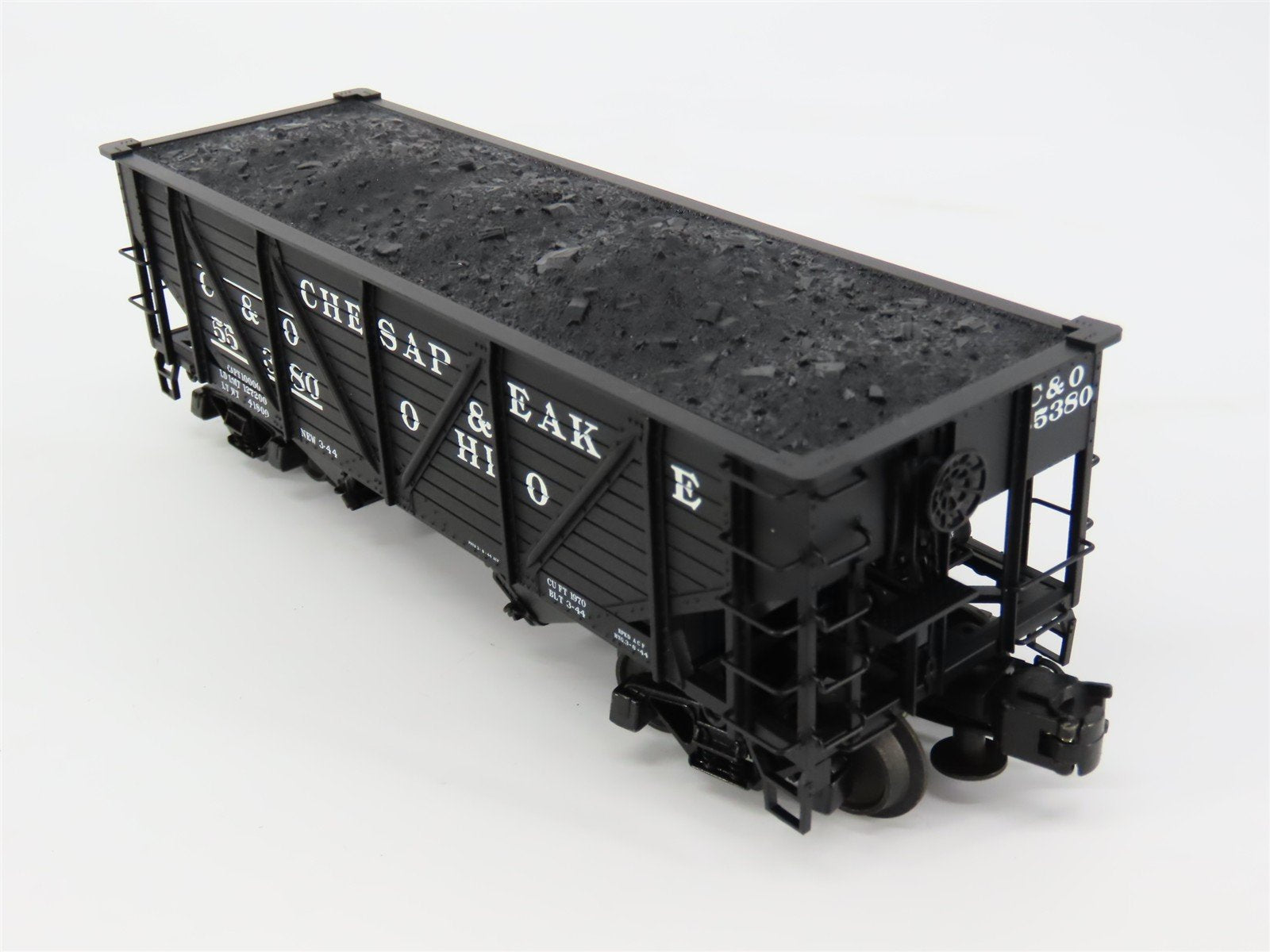 O Gauge 3-Rail Atlas 6423-5 C&O 50-Ton War Emergency 2-Bay Hopper #55380
