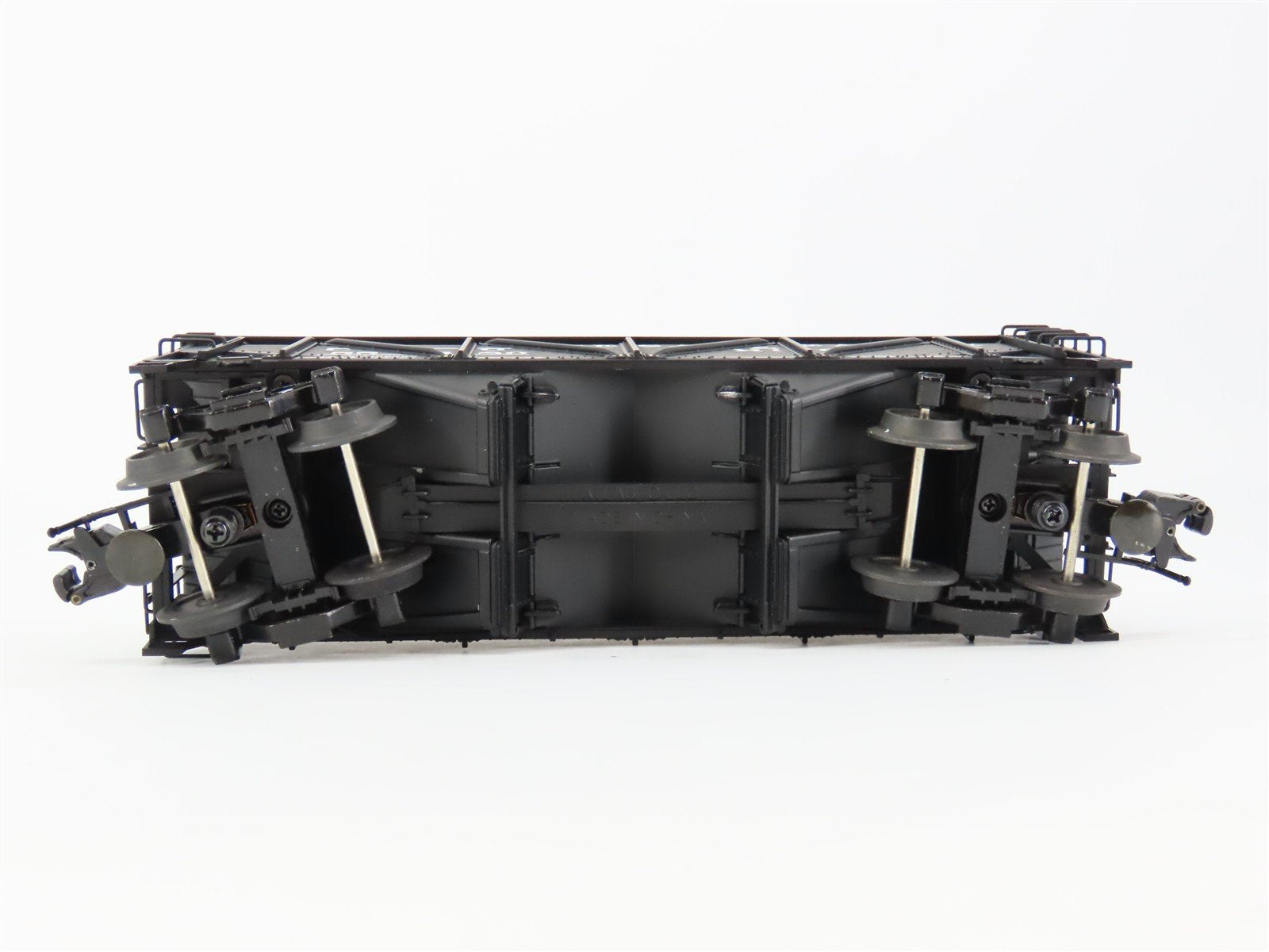 O Gauge 3-Rail Atlas 6423-5 C&O 50-Ton War Emergency 2-Bay Hopper #55380