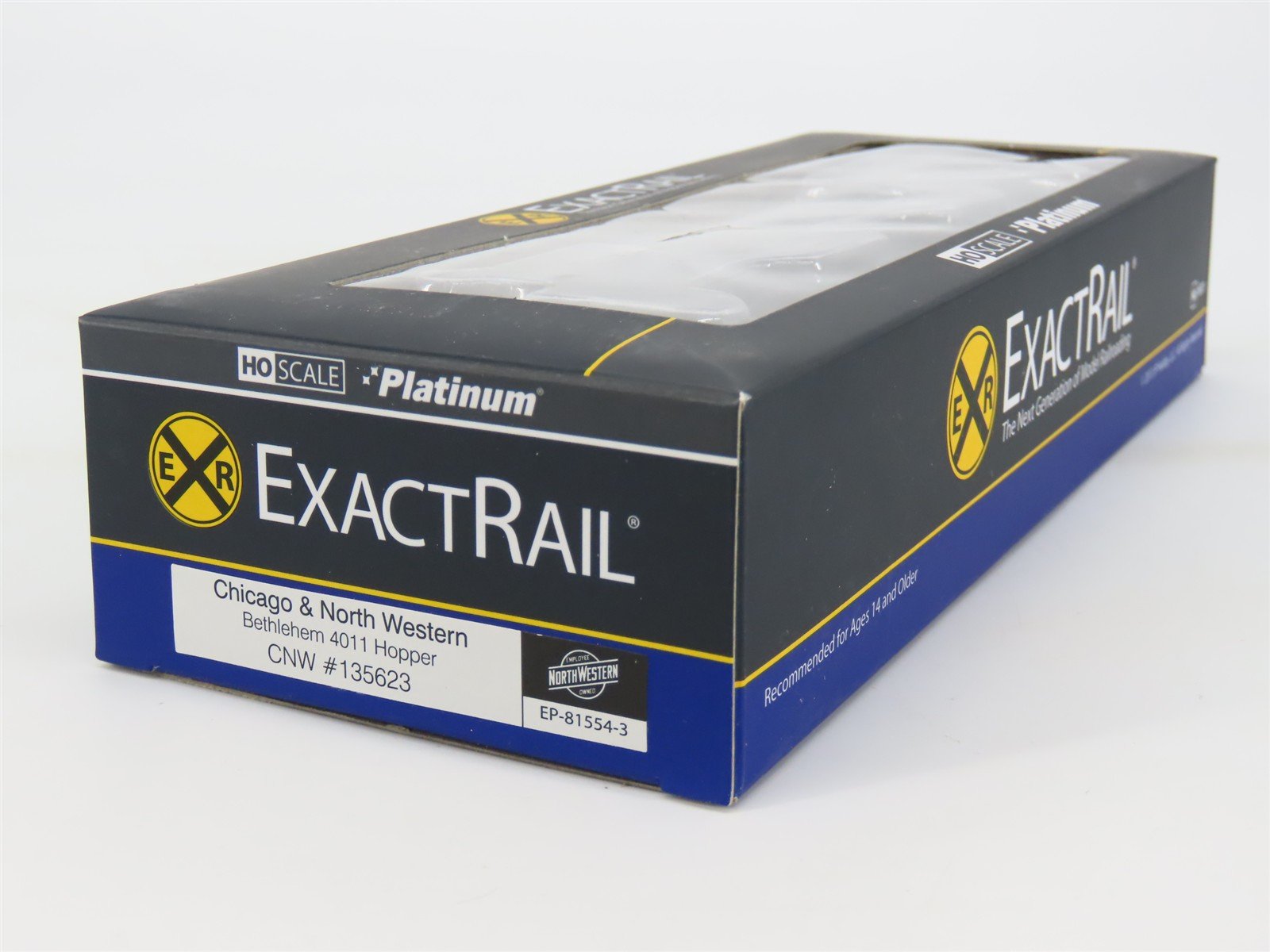 HO ExactRail EP-81554-3 CNW Railway Bethlehem 4011 4-Bay Hopper Car #135623