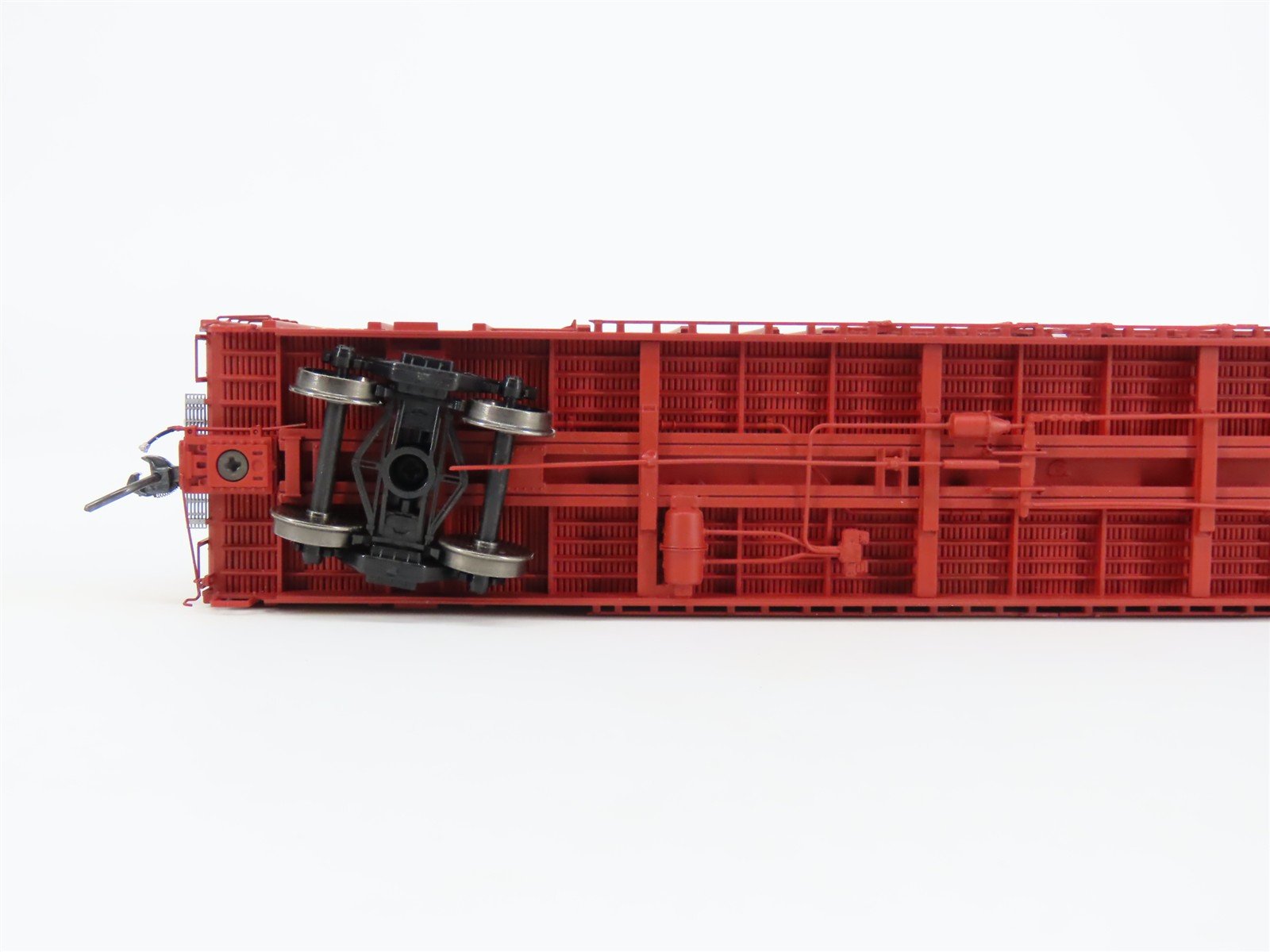 HO Scale ExactRail EP-80608-5 BNSF Railway P-S 60' Waffle Side Boxcar #37555