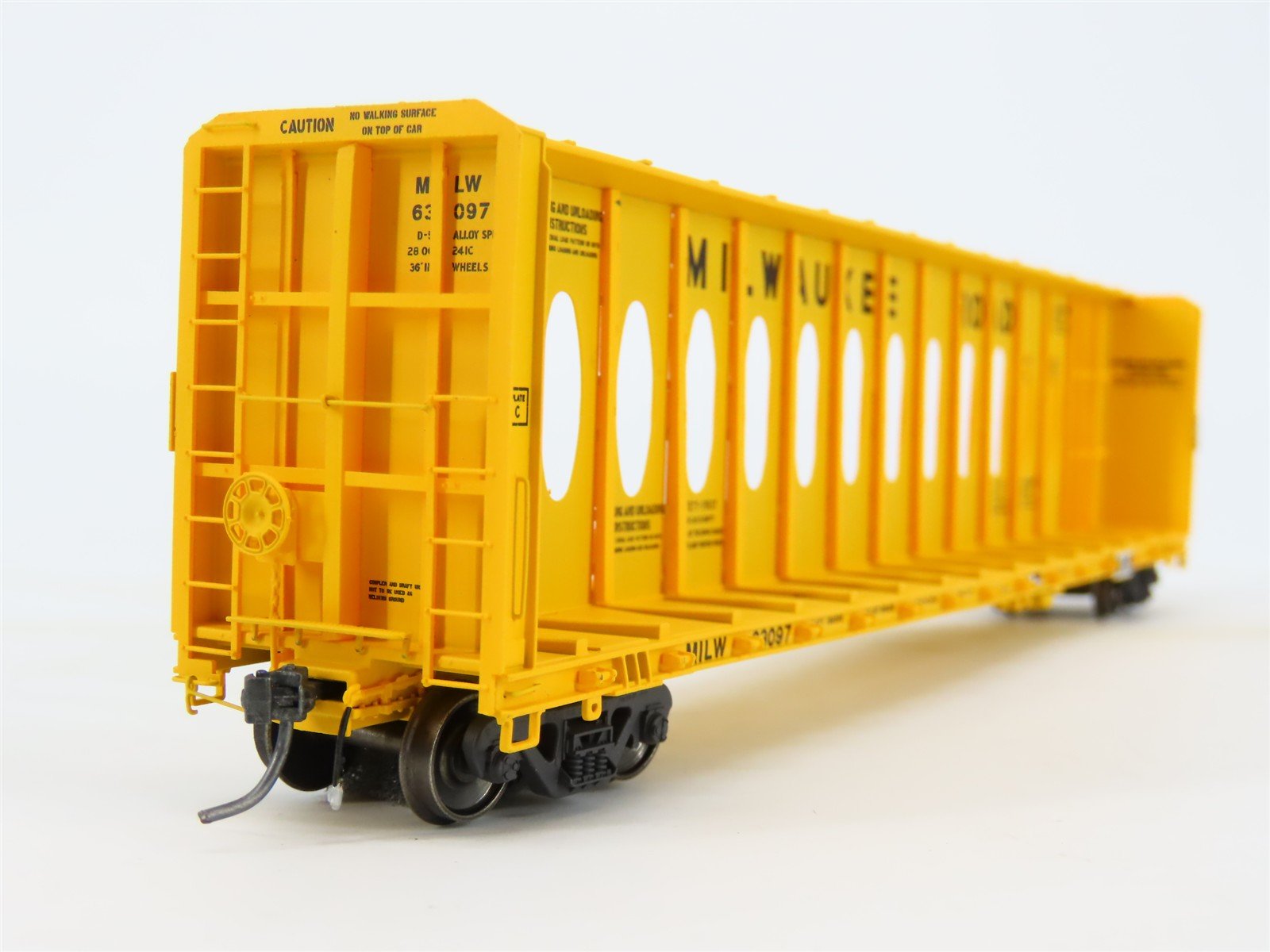 HO Scale ExactRail EP-81105-6 MILW Milwaukee Road 63' Centerbeam Flatcar #63097