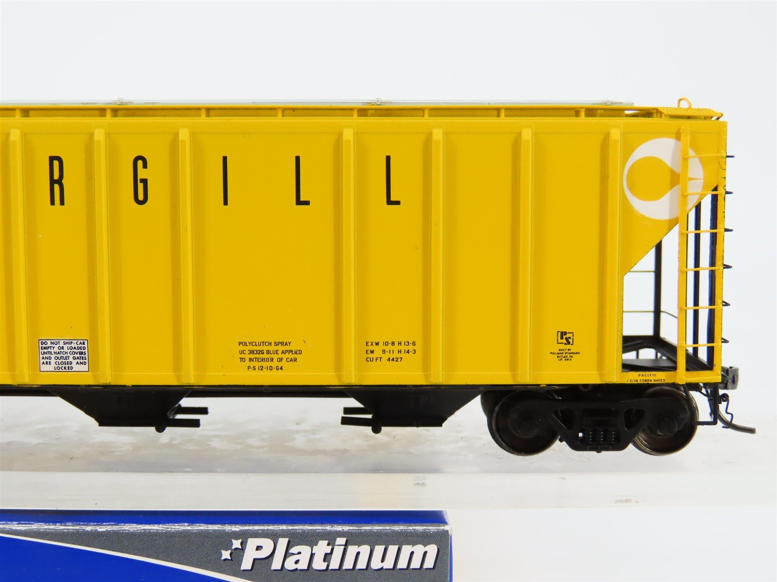 HO Scale ExactRail EP-80198-2 TLDX Cargill PS-2CD 4427 Covered Hopper Car #2827