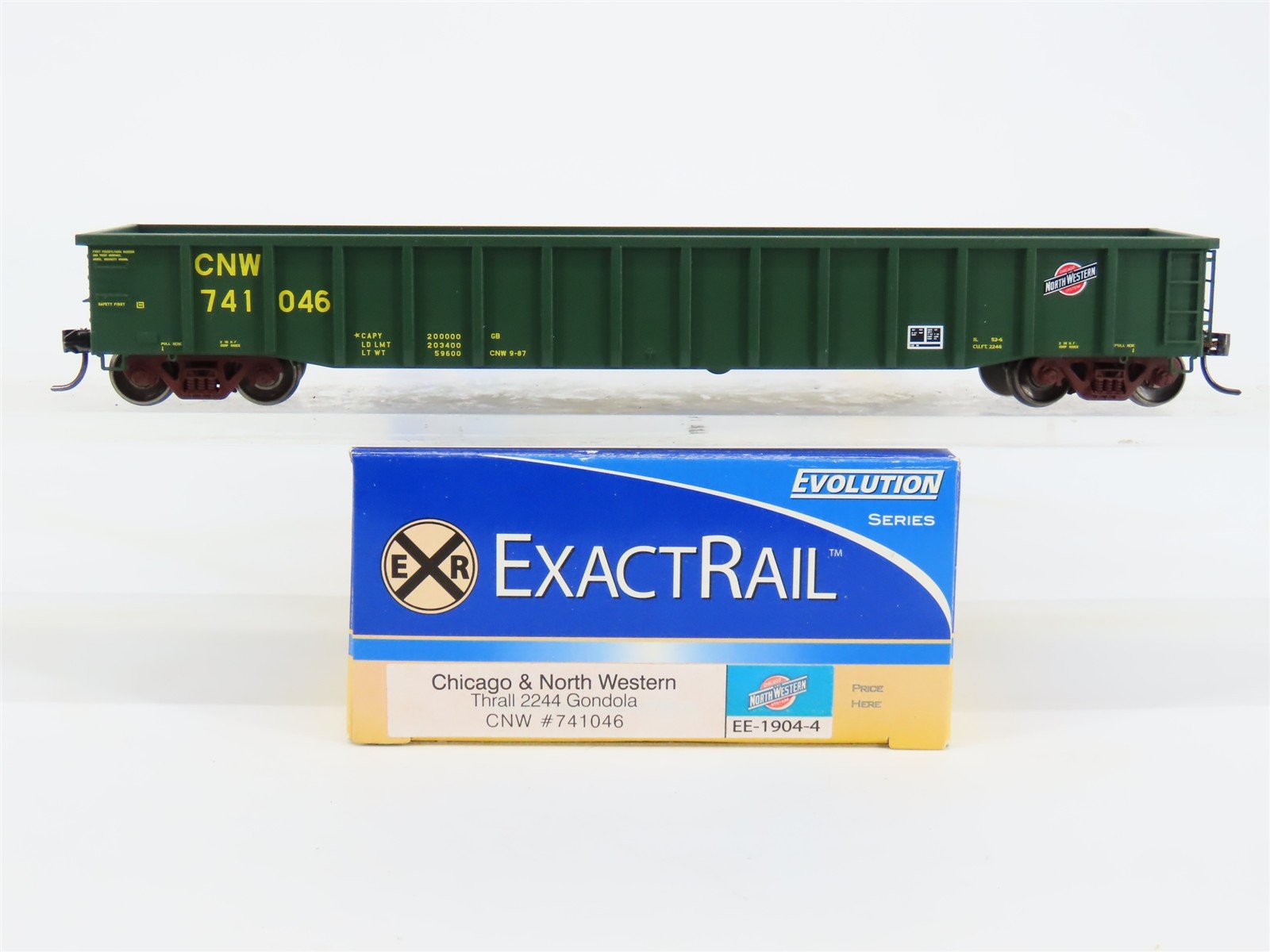 HO Scale ExactRail EE-1904-4 CNW Railway Thrall 2244 Gondola Car #741046