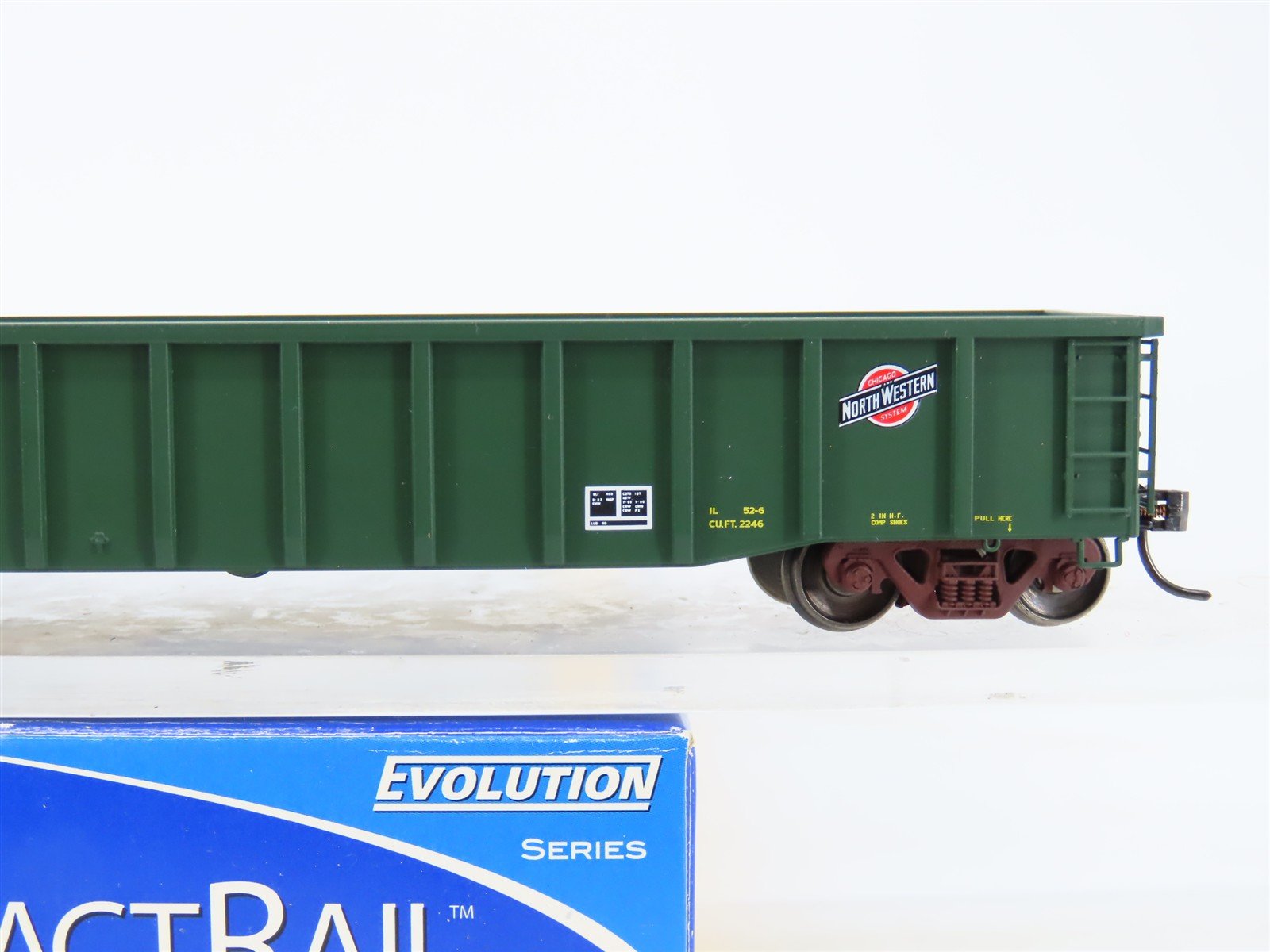 HO Scale ExactRail EE-1904-4 CNW Railway Thrall 2244 Gondola Car #741046