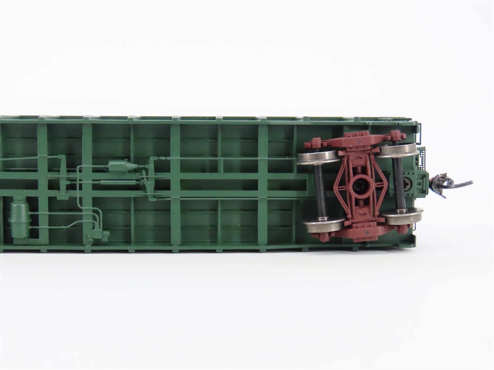 HO Scale ExactRail EE-1904-4 CNW Railway Thrall 2244 Gondola Car #741046