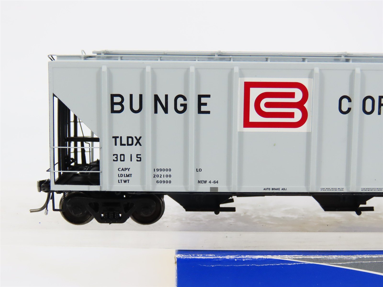 HO Scale ExactRail EP-80197-1 TLDX Bunge PS-2CD 4427 Covered Hopper #3015