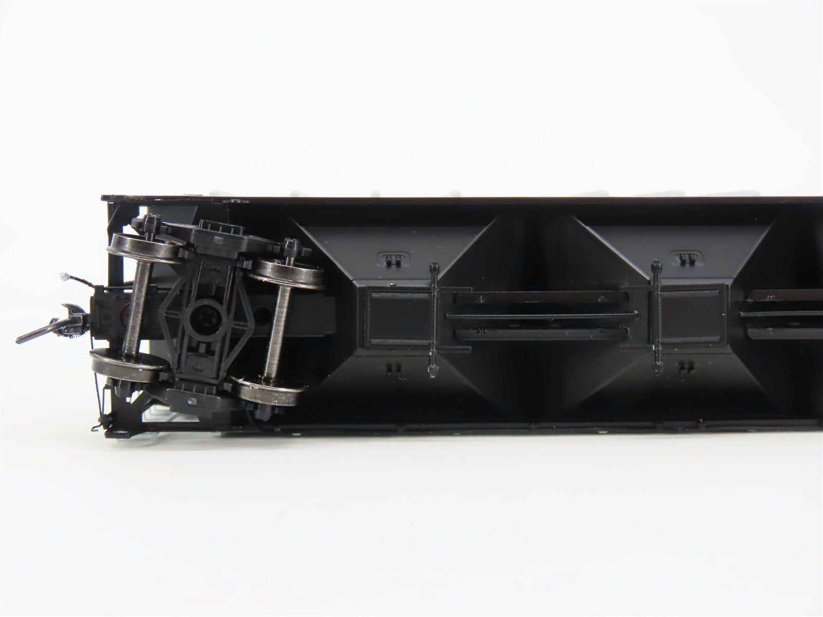 HO Scale ExactRail EP-80197-1 TLDX Bunge PS-2CD 4427 Covered Hopper #3015