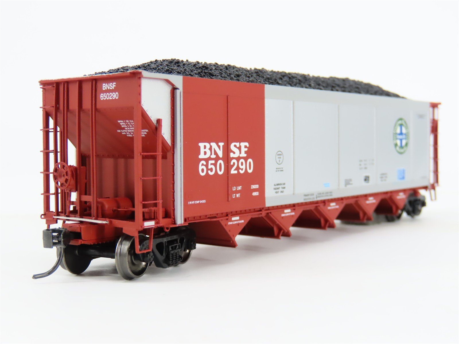 HO Scale ExactRail EP-1301-25 BNSF Railway Autoflood II Hopper Car #650290 wLoad
