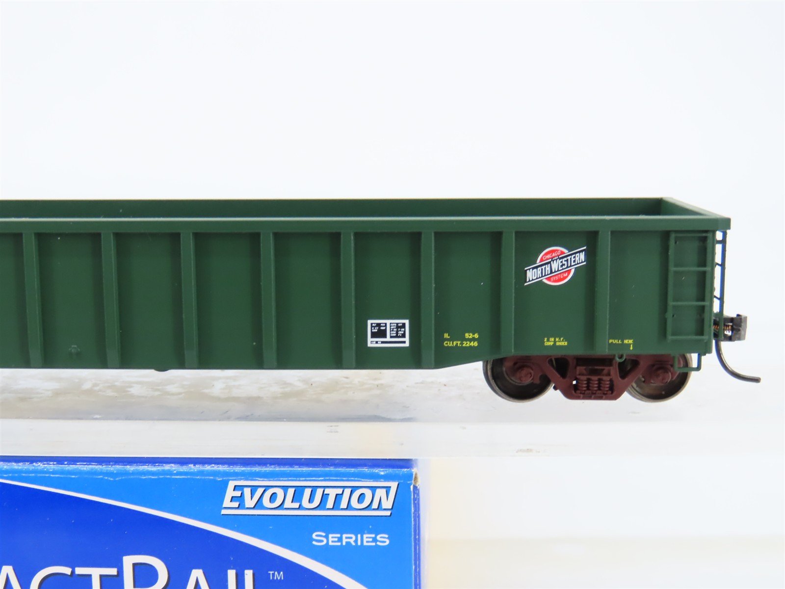 HO Scale ExactRail EE-1904-5 CNW Railway Thrall 2244 Gondola Car #741078