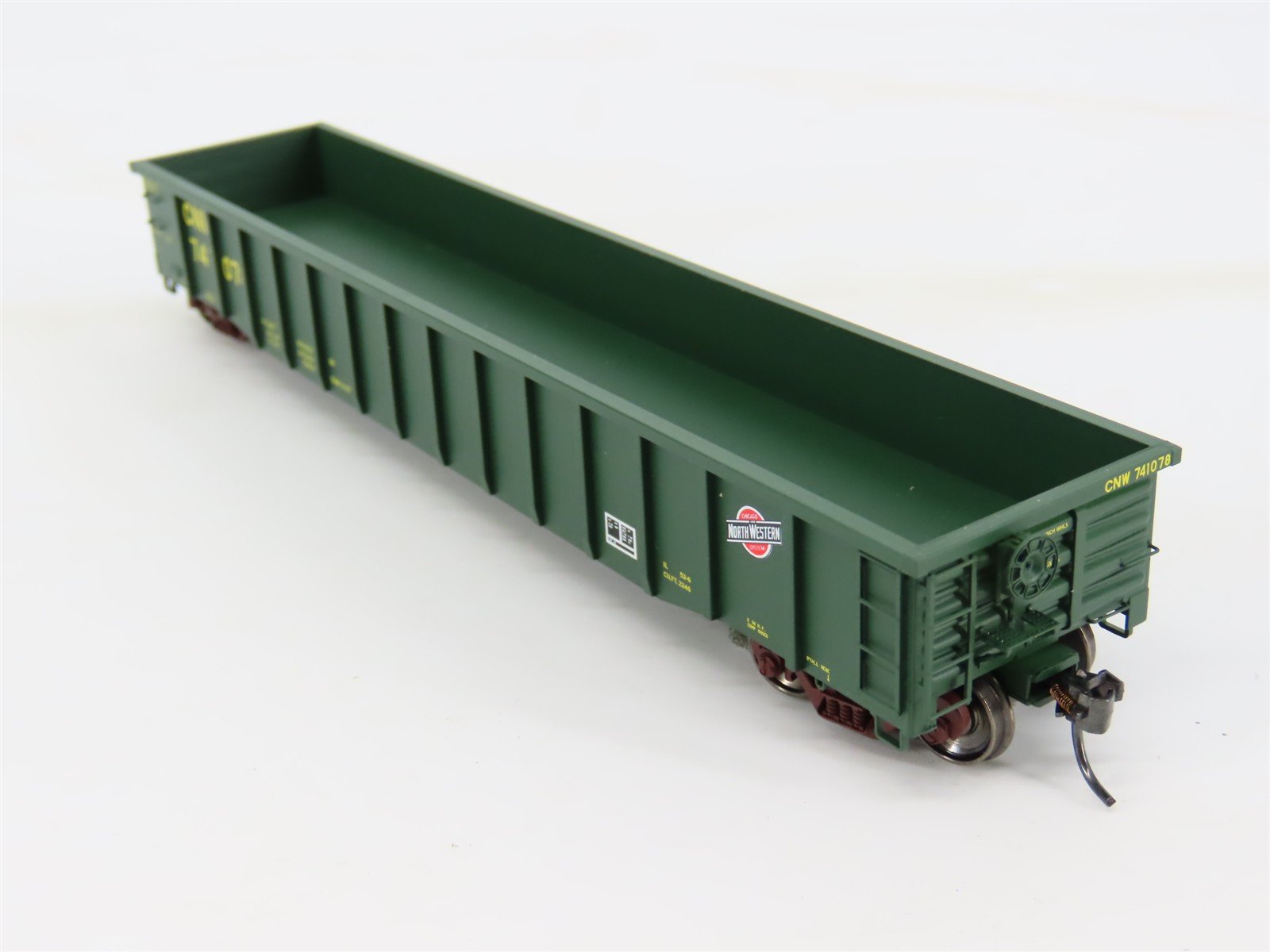 HO Scale ExactRail EE-1904-5 CNW Railway Thrall 2244 Gondola Car #741078