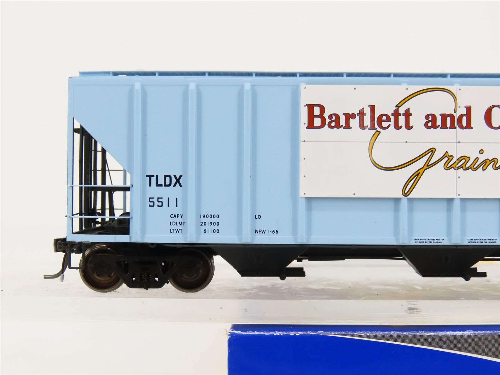 HO Scale ExactRail EP-80180-3 TLDX Bartlett & Co P-S 4427 3-Bay Hopper #5511