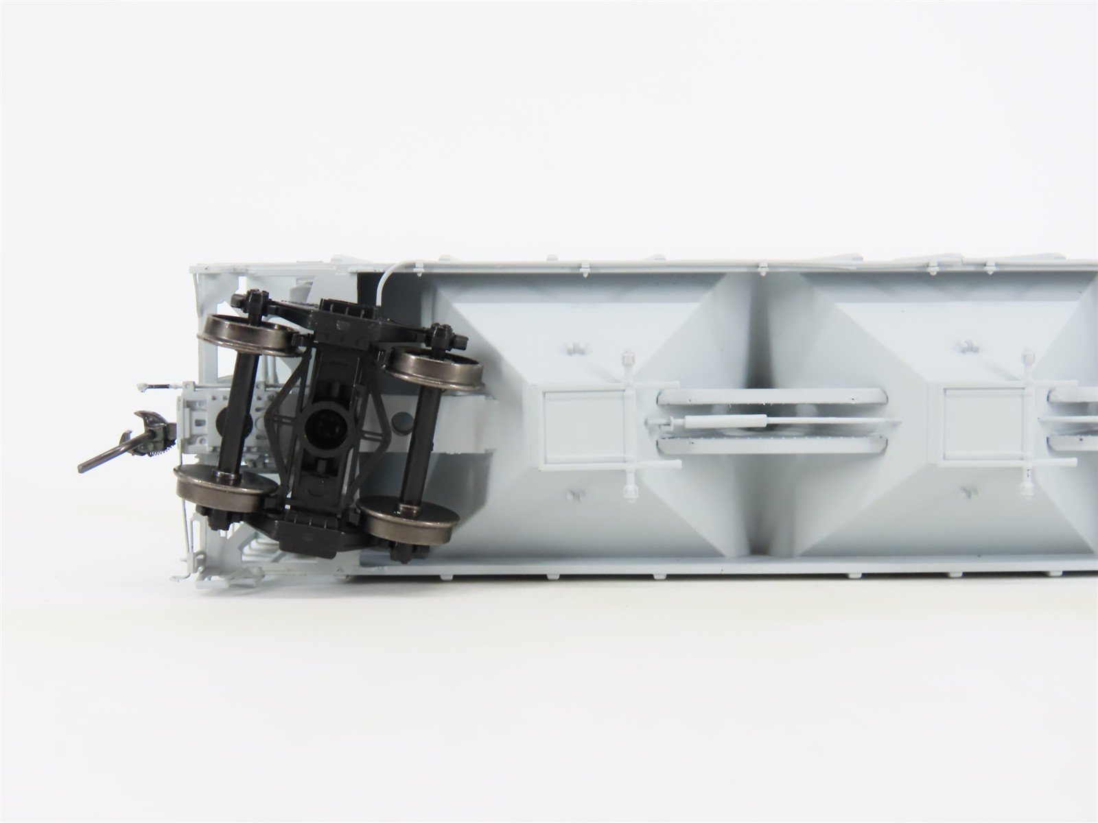 HO Scale ExactRail EP-80172-6 GELX Garvey Elevators P-S 4427 3-Bay Hopper #33