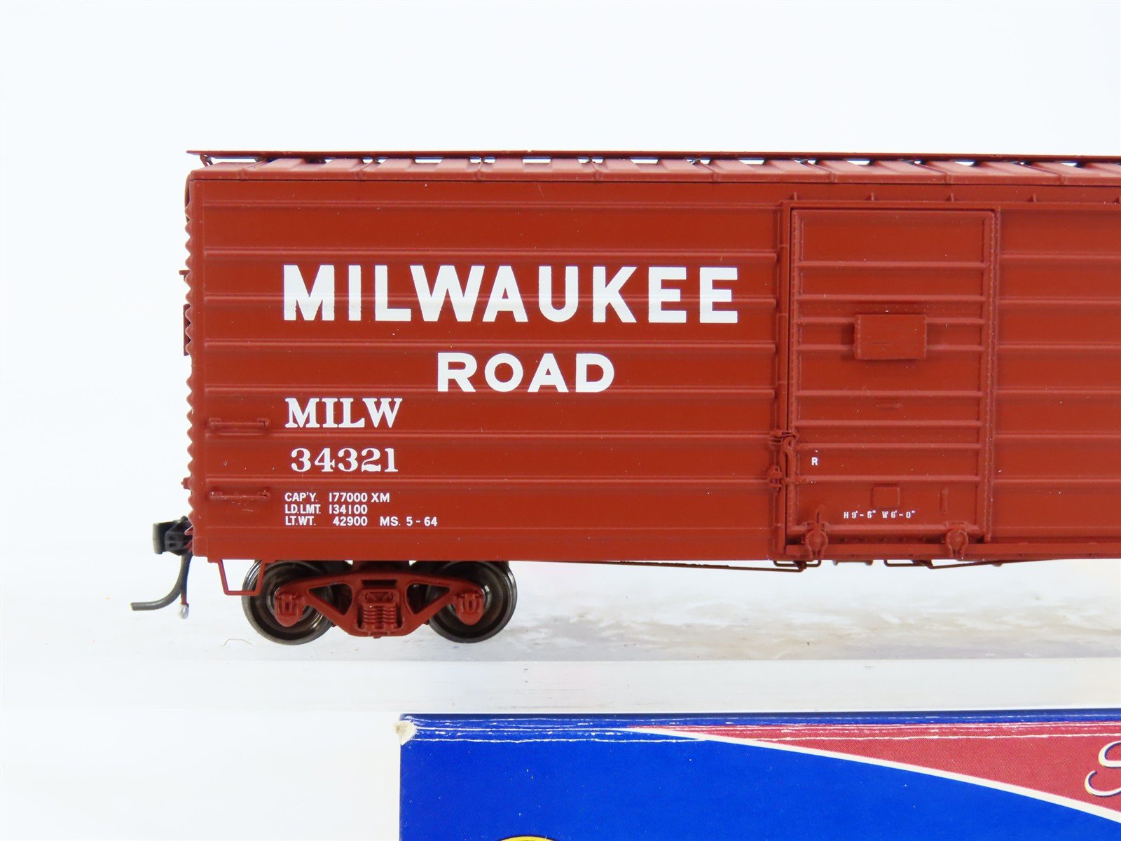 HO Scale ExactRail EPS-90003-10 MILW Milwaukee Road 40' Ribside Boxcar #34321