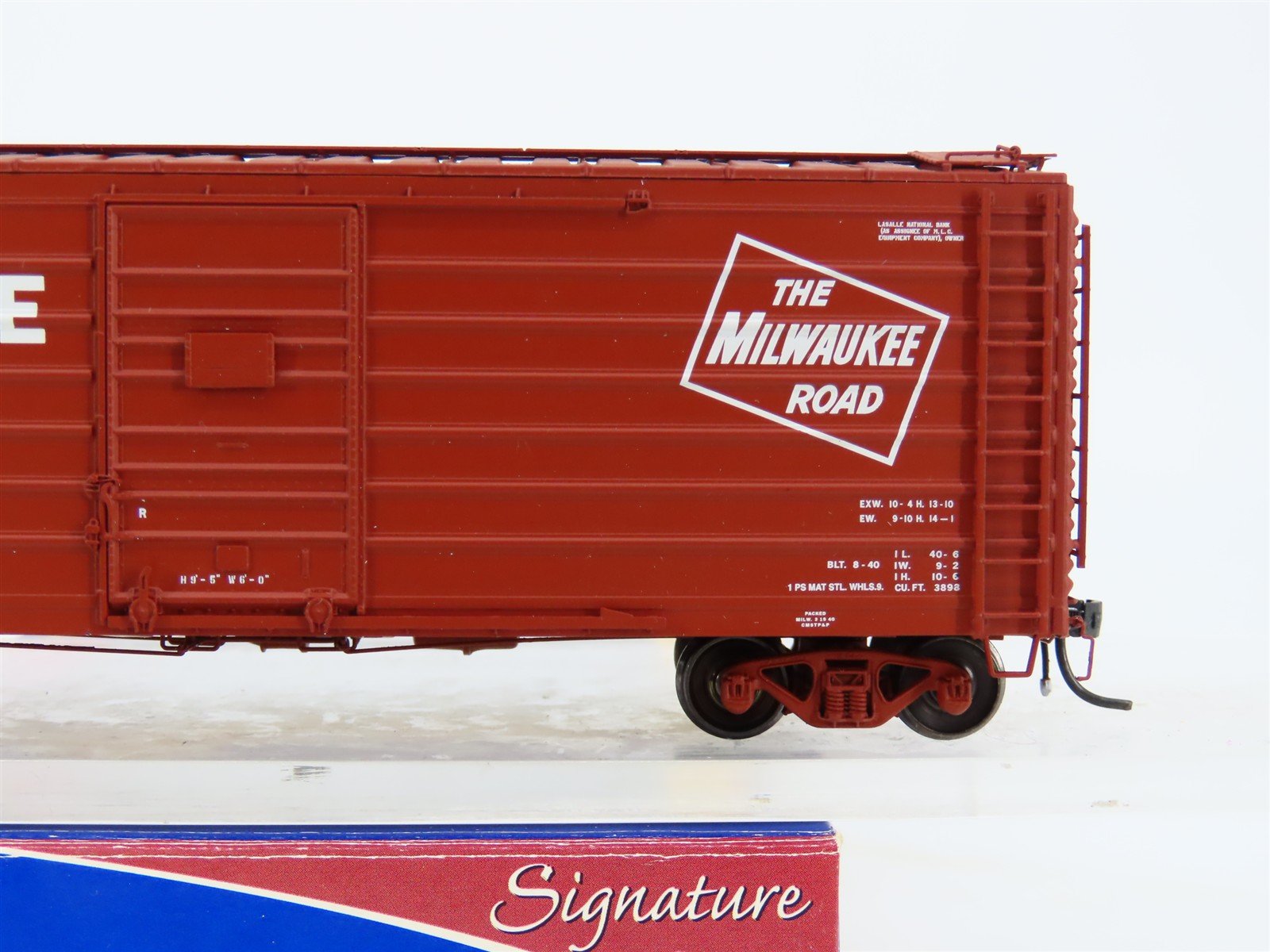 HO Scale ExactRail EPS-90003-10 MILW Milwaukee Road 40' Ribside Boxcar #34321