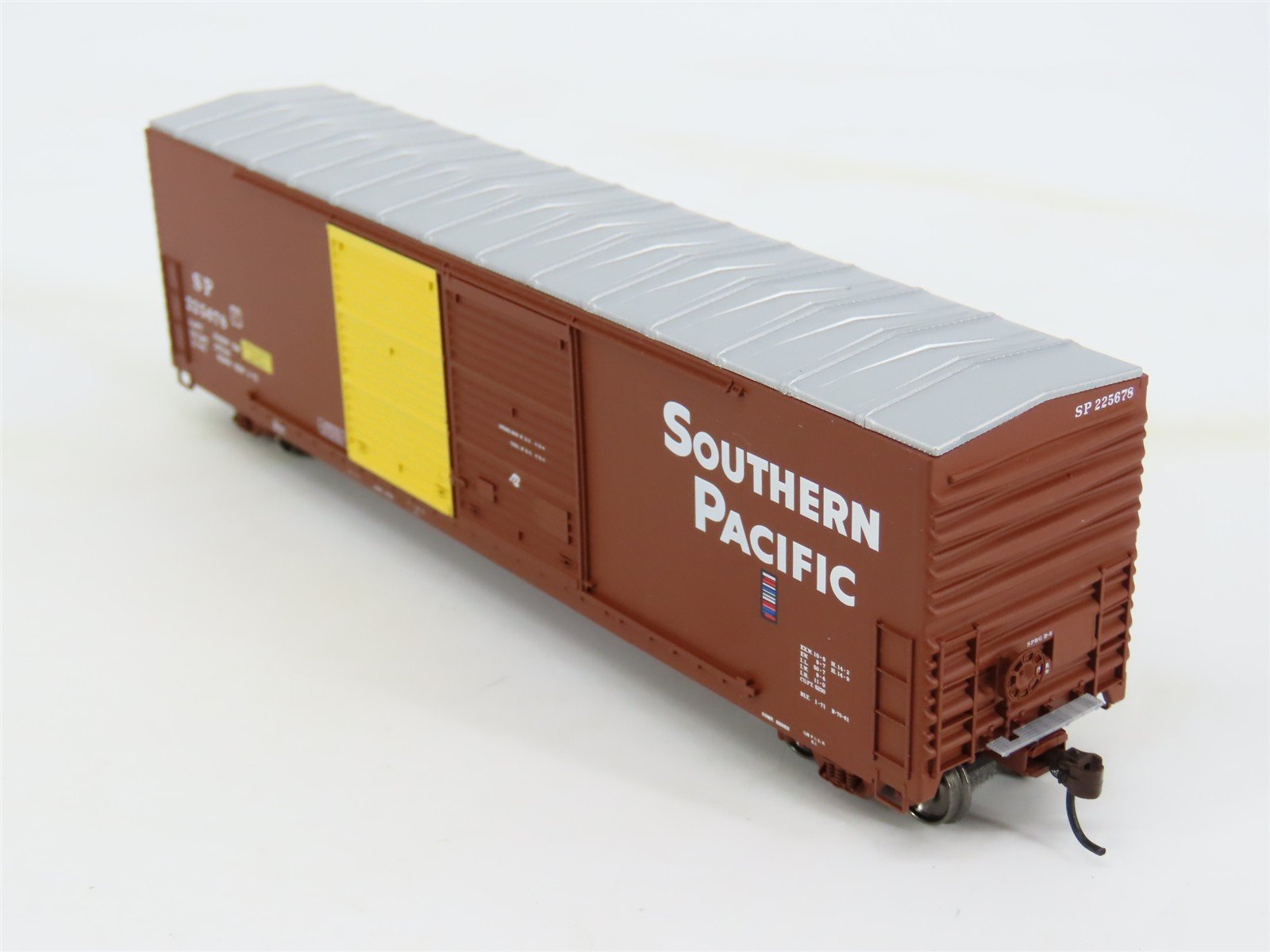 HO Scale ExactRail EX-150002-4 SP Southern Pacific Gunderson 50' Boxcar #225678