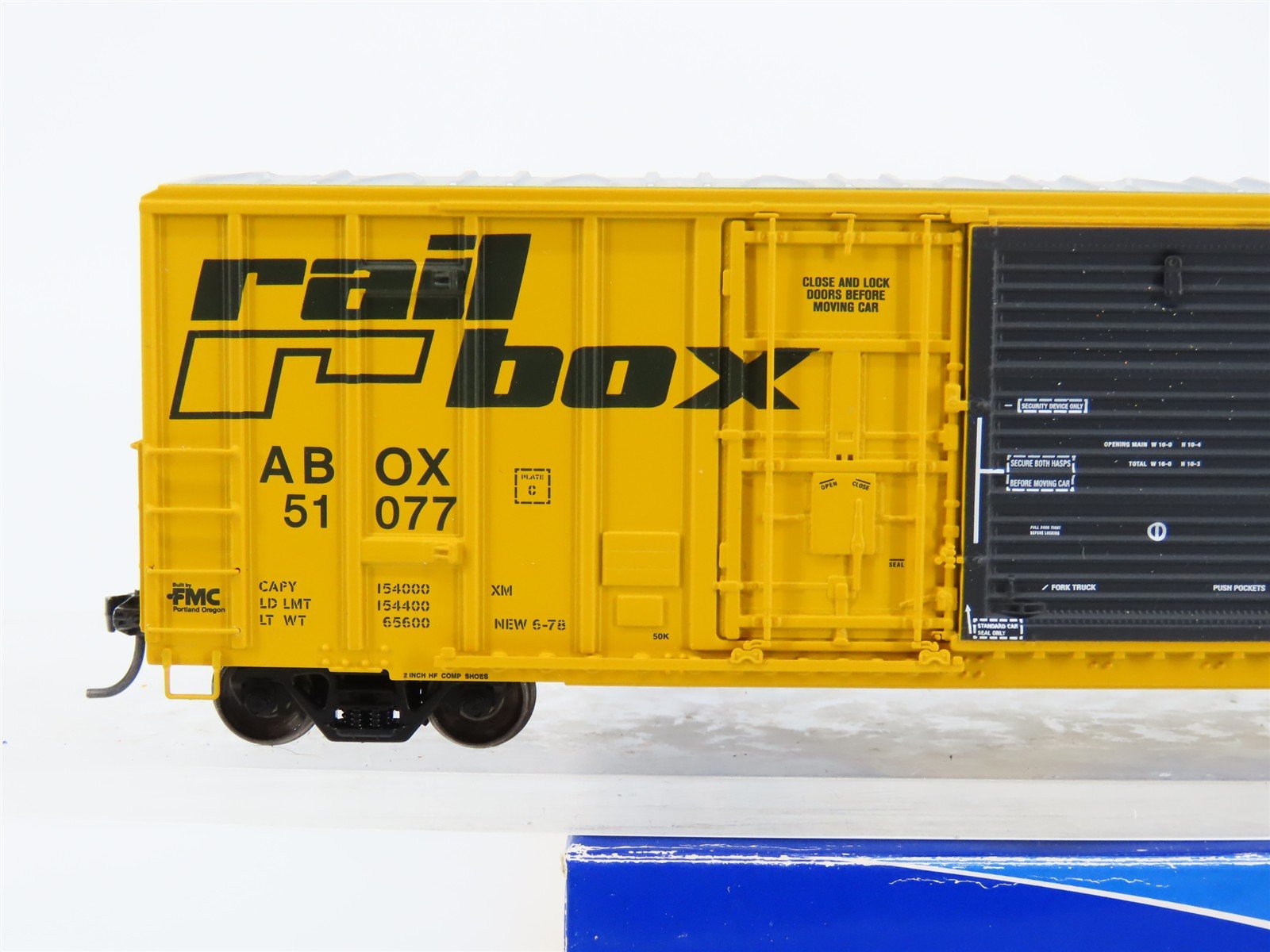 HO Scale ExactRail EE-1805-8 ABOX Railbox FMC 5277 Combo Door Boxcar #51077