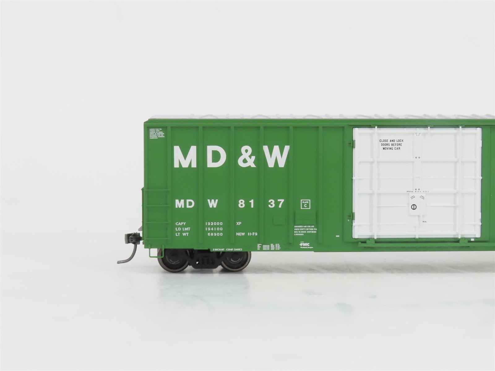 HO Scale ExactRail Evolution Series EE-1852-4 MD&W Plug Door Box Car #8137