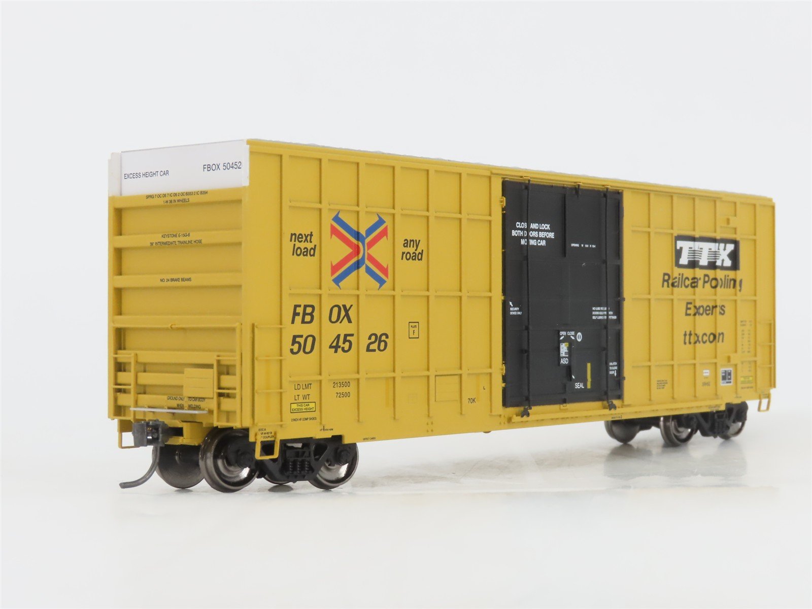 HO Scale ExactRail Evolution Series EE-1401-30 FBOX TTX Plug Door