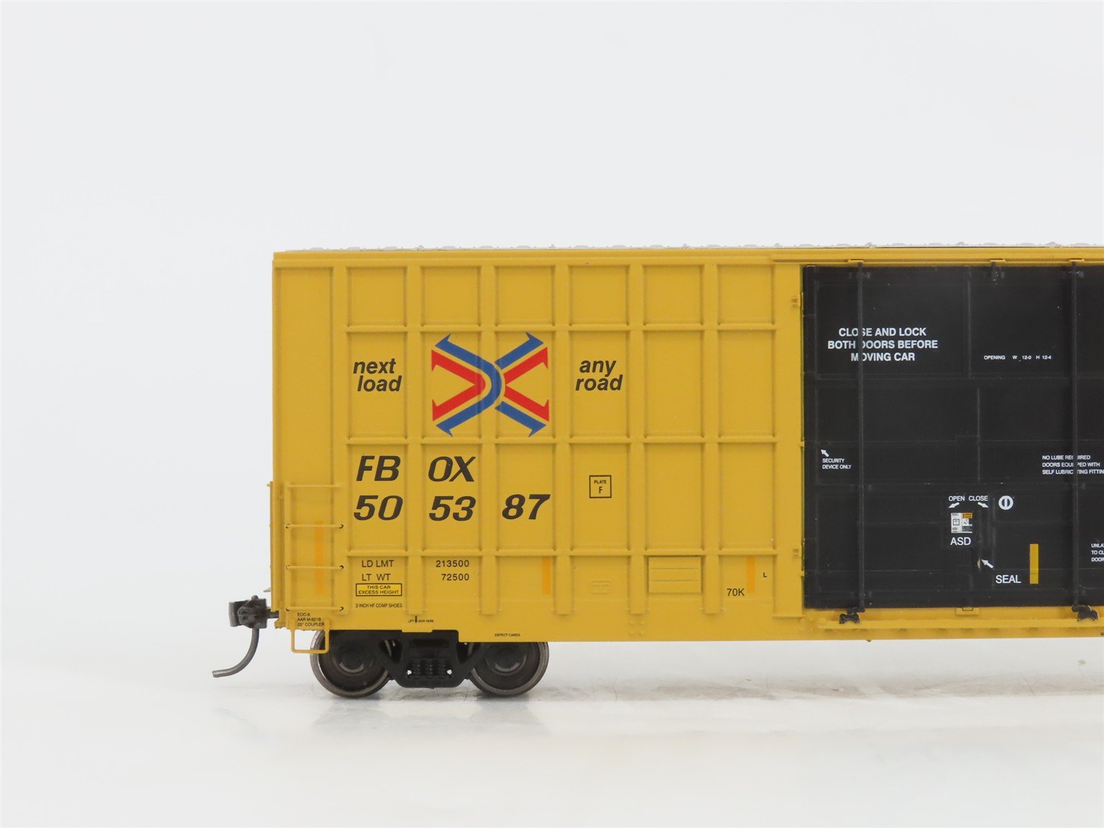 HO Scale ExactRail Evolution Series EE-1401-47 FBOX TTX Plug Door Boxcar #505387