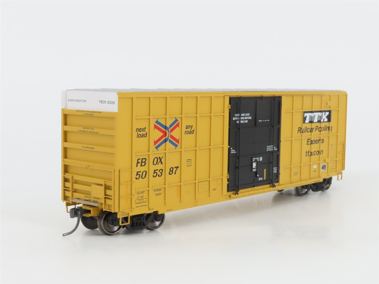 HO Scale ExactRail Evolution Series EE-1401-47 FBOX TTX Plug Door Boxcar #505387