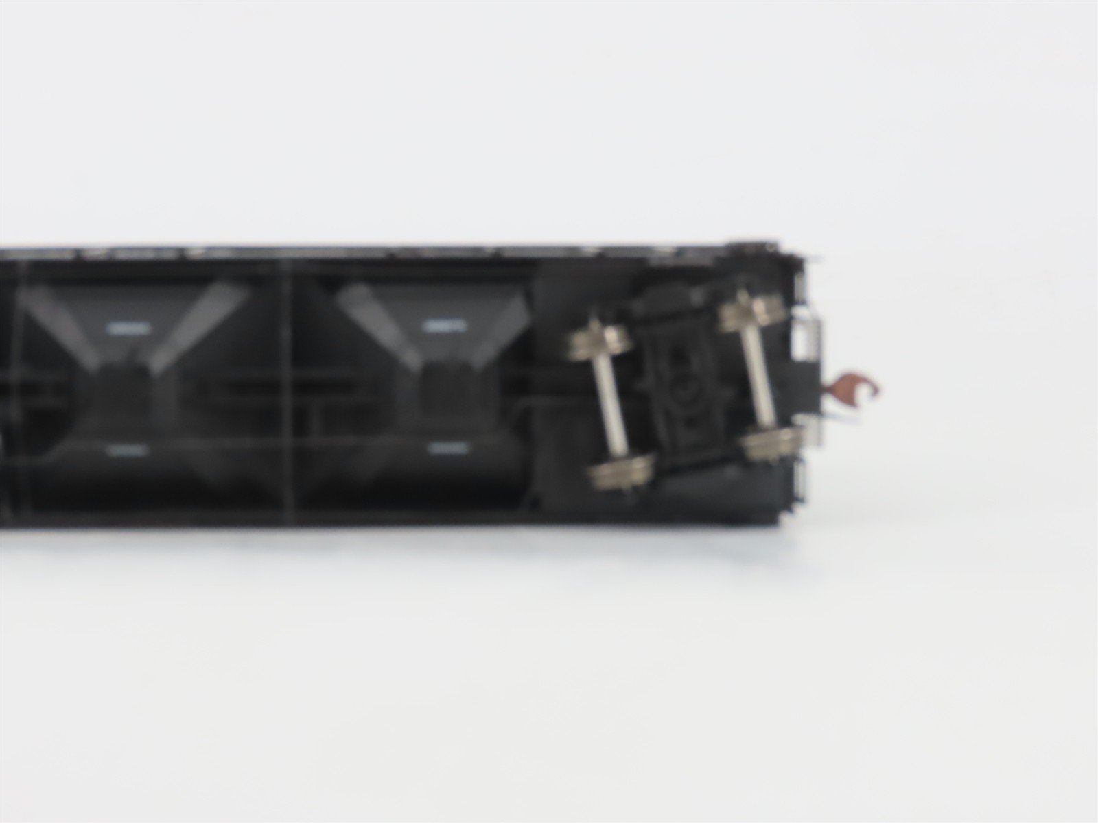 HO Scaletrains.com Rivet Counter SXT30263 CCX Cities Service 3-Bay Hopper #820