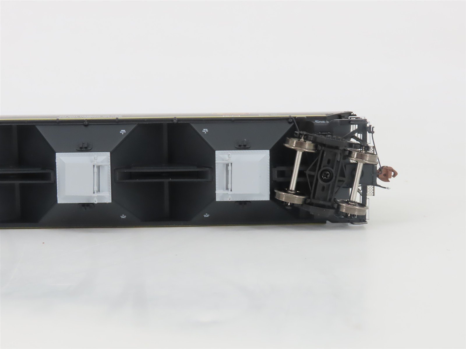 HO Scaletrains.com Rivet Counter SXT30822 KCS 3-Bay Covered Hopper #286988