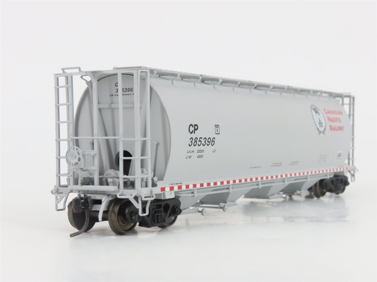 HO Scale InterMountain PWRS CP Canadian Pacific 4-Bay Cylindrical Hopper #385396