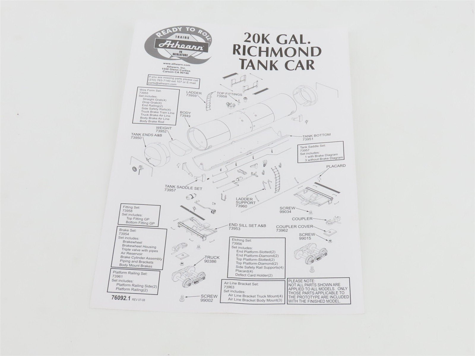 HO Scale Athearn 73924 UTLX (Black Band) RTC 50' Acid Tank Car #802717