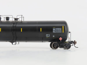 HO Scale Athearn 94252 UTLX 30K Gallon Ethanol Tank Car #205688