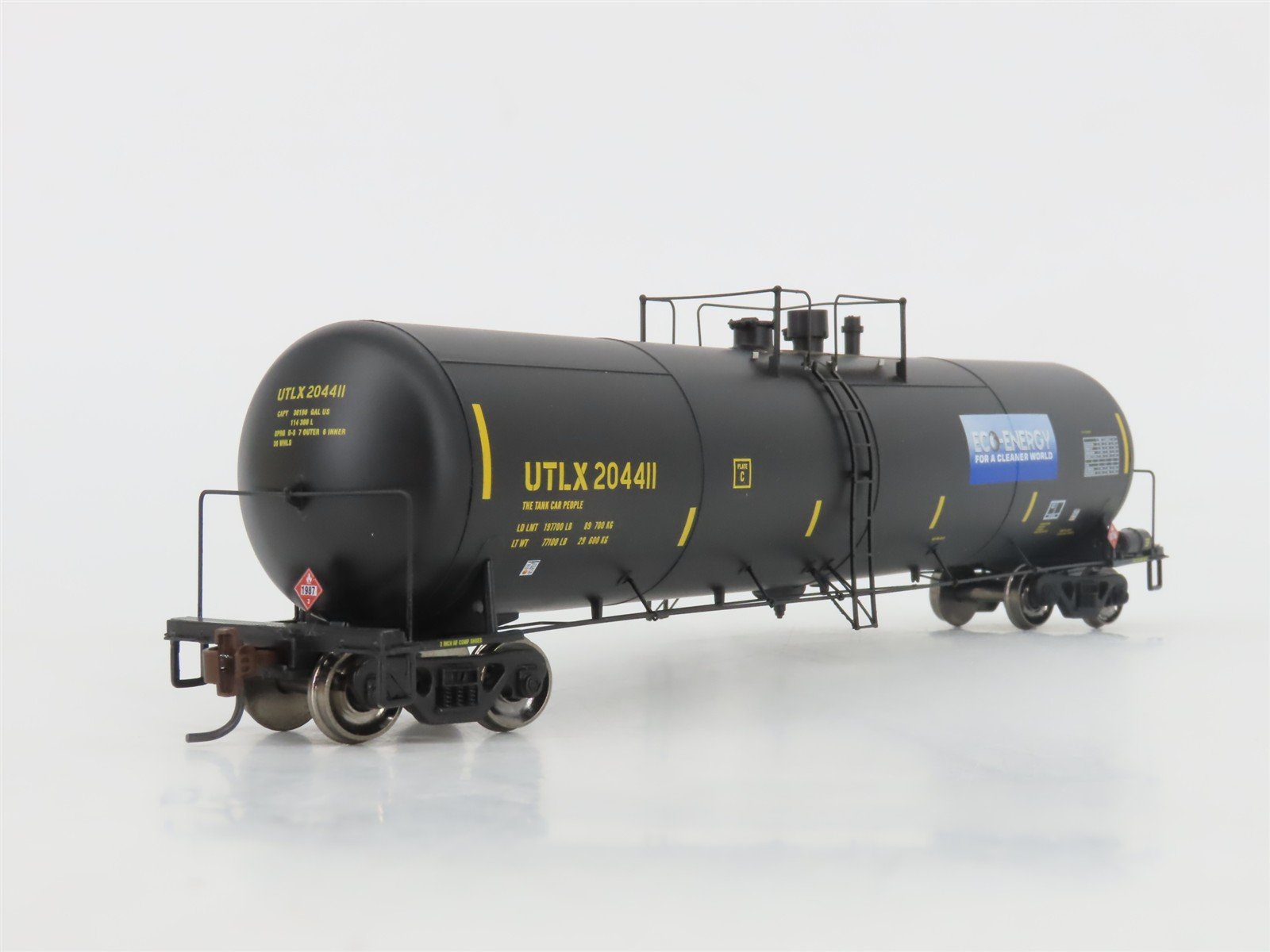 HO Scale Athearn 93893 UTLX Eco-Energy 30K Gallon Ethanol Tank Car #204411