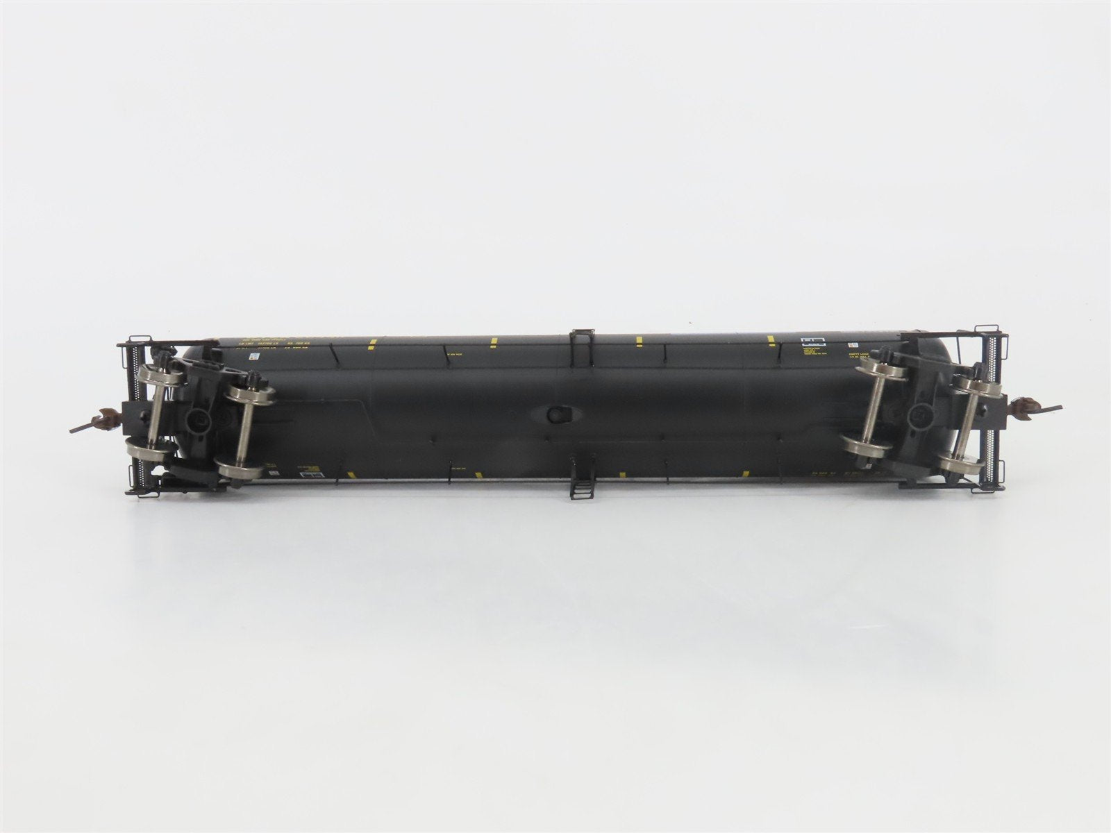 HO Scale Athearn 93893 UTLX Eco-Energy 30K Gallon Ethanol Tank Car #204411