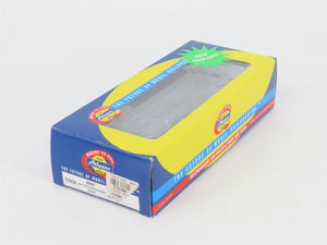 HO Scale Athearn 93906 BNSF Railway ACF 2970 2-Bay Covered Hopper #405947